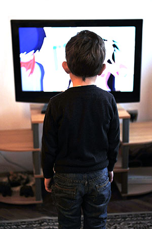 Gyermek TV előtt